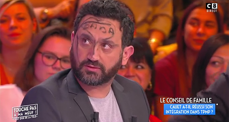 TPMP / Touche pas à ma meuf ! : Cyril Hanouna, simple chroniqueur, devient fou face à Evelyne Thomas