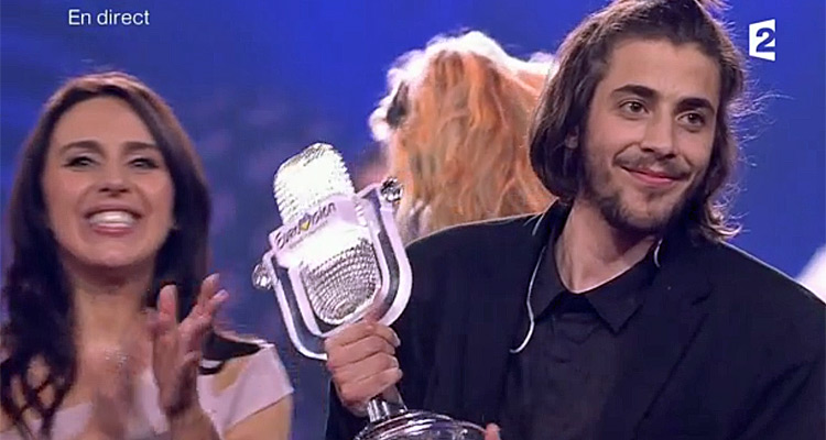 Salvador Sobral remporte l’Eurovision 2017 pour le Portugal, la France 12e avec Alma