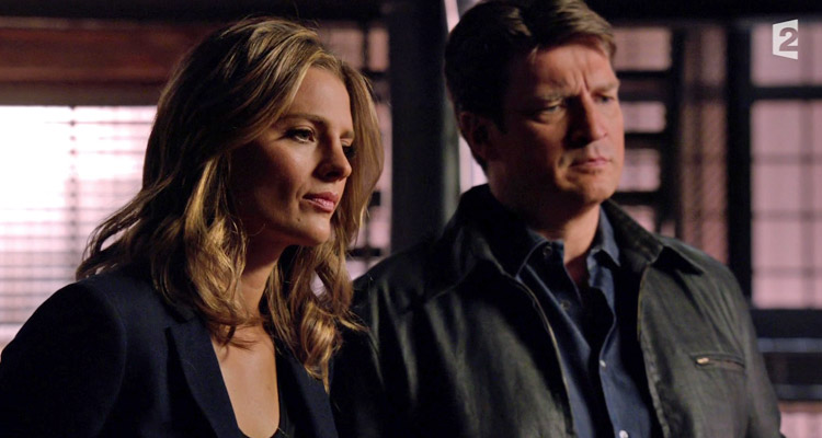 Castle : Stana Katic et Nathan Fillion arrivent chaque après-midi sur France 2 