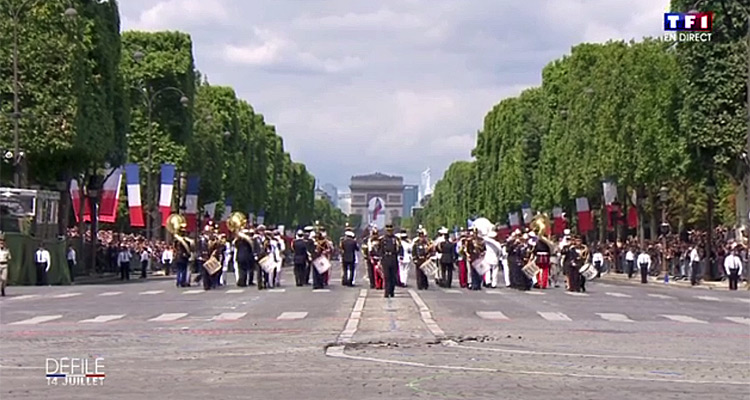 Défilé du 14 juillet : quelle audience pour TF1 et France 2 en 2017 avec Macron et Trump ?