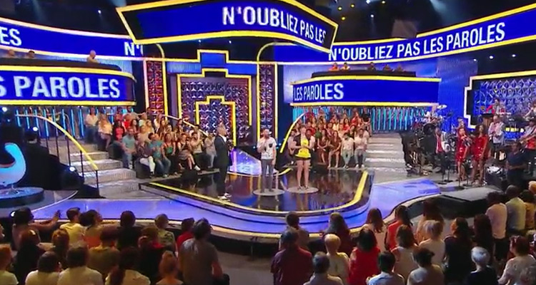 N’oubliez pas les paroles : Nagui revient faire chanter les candidats le dimanche, Stade 2 de retour  à 17h30