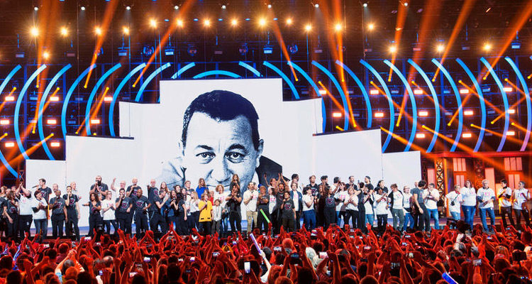 Les Enfoirés, Musique : qui sont les artistes absents du spectacle 2018 sur TF1 ?