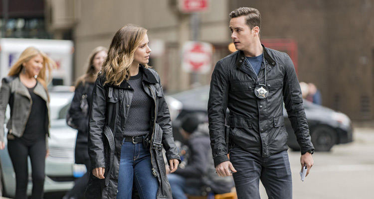 Chicago Police Department, saison 4 : Platt agressé, Voight en danger, ce qui  attend Sophia Bush sur TF1