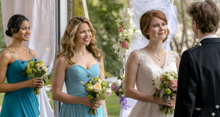 Coach en mariage et... célibataire ! (TF1) : Pascale Hutton (Once Upon a Time) prête à briser la malédiction en trahissant Anna Van Hooft (Supernatural) ?