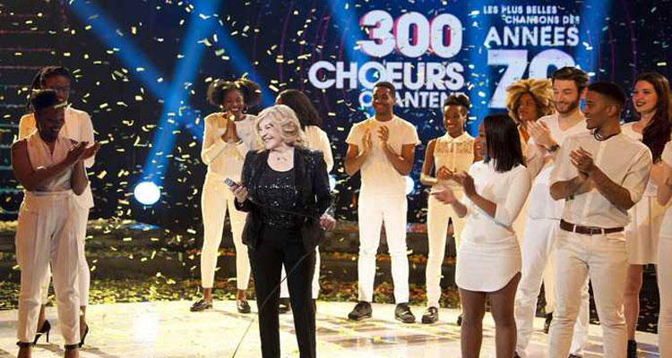 300 choeurs chantent les plus belles chansons des années 70 : Michèle Torr, Nolwenn Leroy, Serge Lama, Vincent Niclo, Nicoletta...