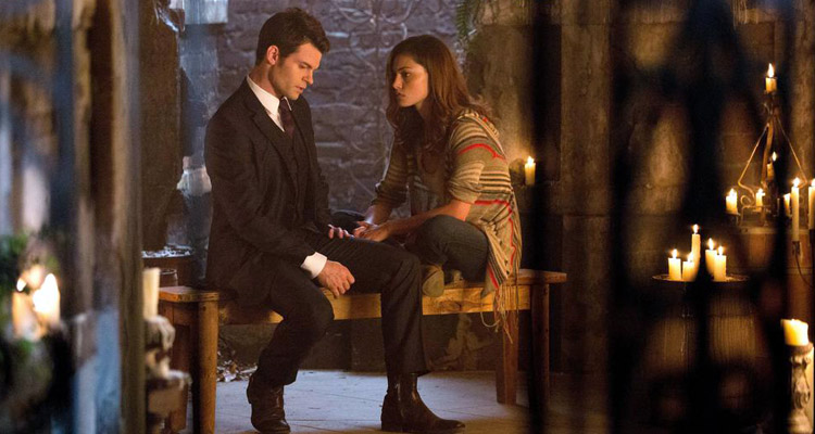 The Originals : Hayley (Phoebe Tonkin) et Klaus (Joseph Morgan) en pleine confidence, TFX dévisse en audience sans Vampire Diaries